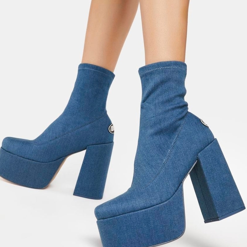 AZALEA WANG "Runway Rebel" Denim Blue Platform Sock Boots with Chunky Heel - Picture 4 of 6